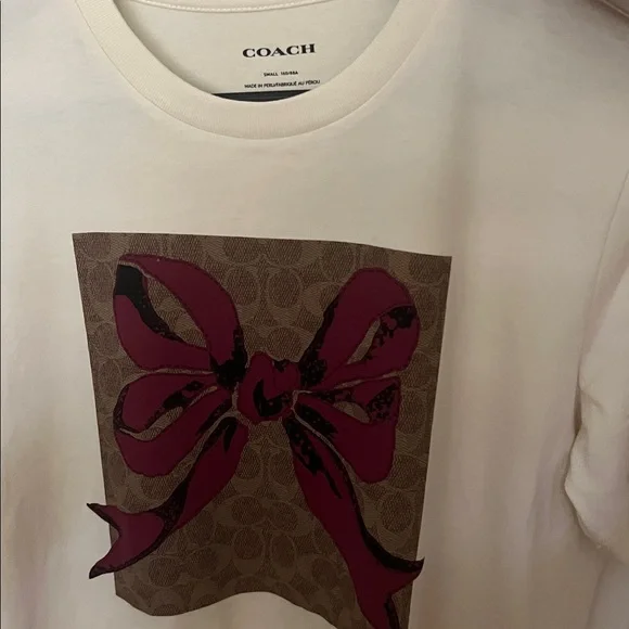 COACH signature square bow t-shirt Sz S NWT - Picture 5 of 6